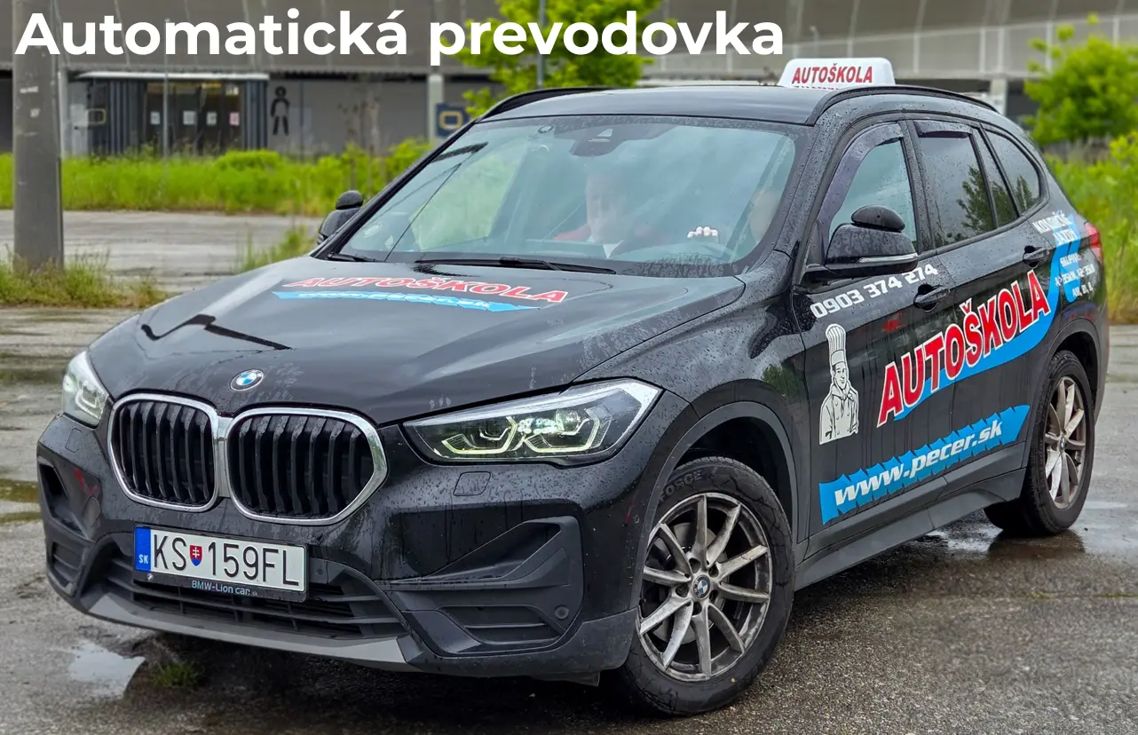 Autoškola Košice PEČER – výcvik na BMW X1 pre skupinu B, najlacnejší vodičák v Košiciach